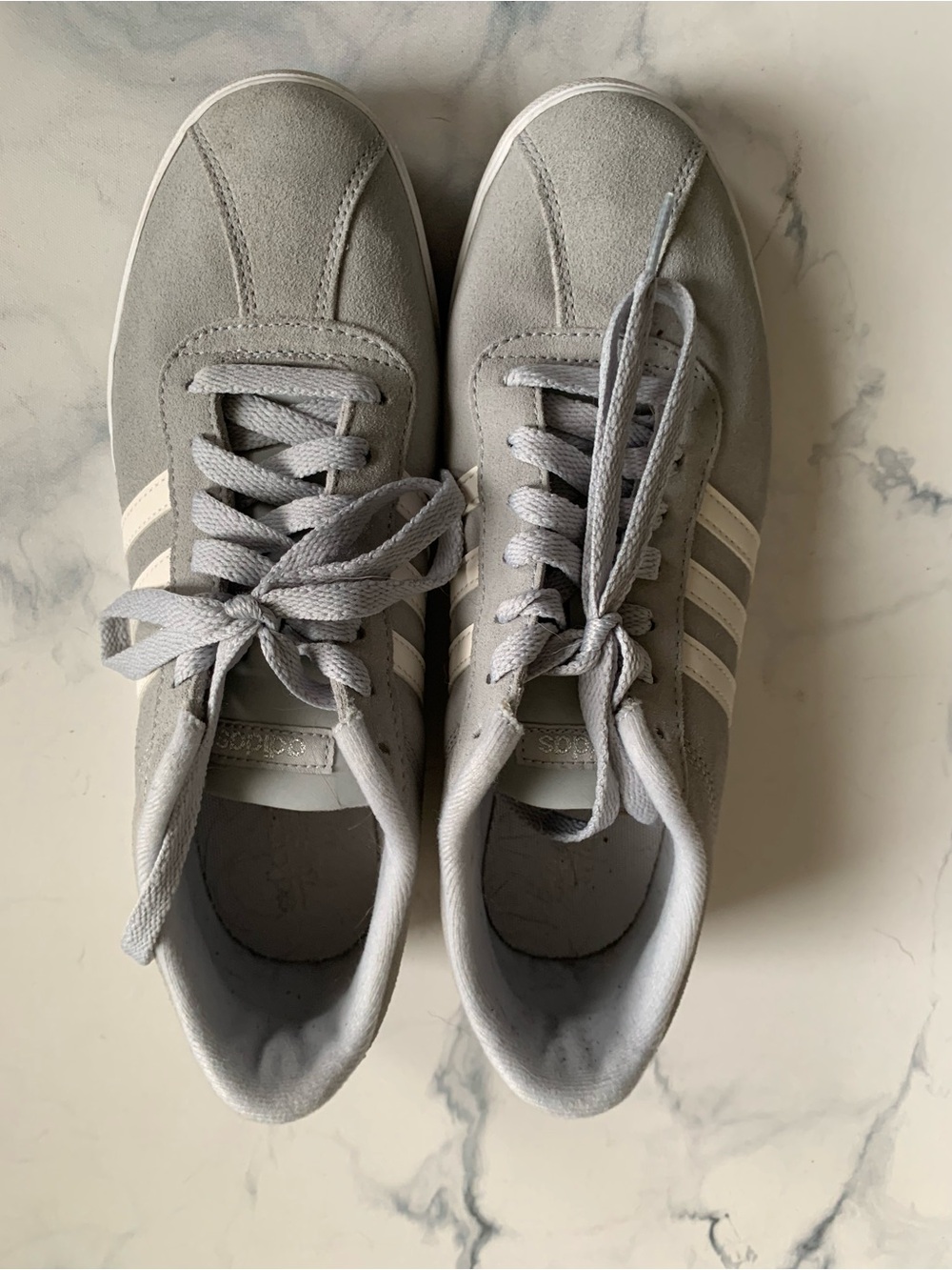 adidas Courtset Women Low Top Lace Up Athletic Sneakers Suede Gray/White AW4209